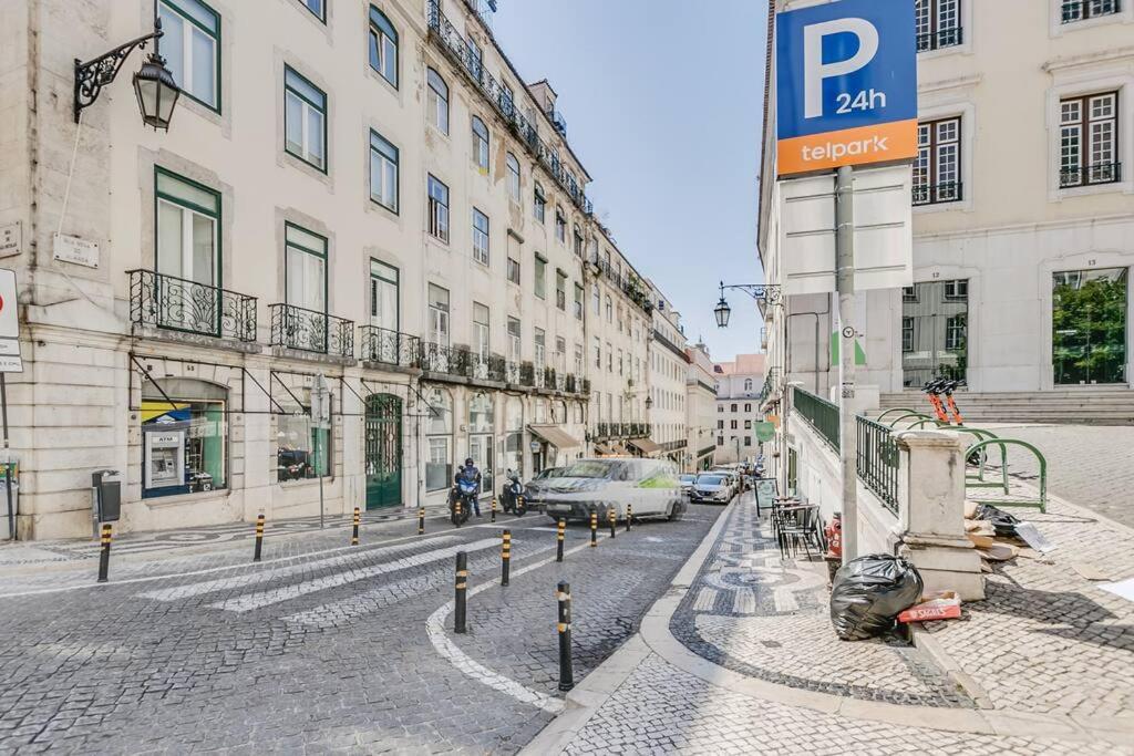 Made For The City Lovers- Urban Charm In Chiado Lisboa Exterior foto